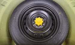 Toyota Agya New  1.2 GR Sport A/T 2022, KUNING, KM 18rb, PJK 03-24, TGN 1 15