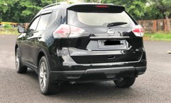 Nissan X-Trail 2.5 2015 Hitam 6