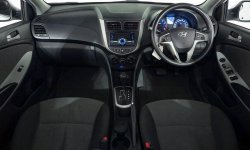 Hyundai Grand Avega 1.4 GL AT 2012 Putih 14