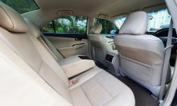 Lokasi jakarta Toyota Camry 2.5 V 2013 Hitam km 49 rban record cash kredit proses bisa dibantu 7