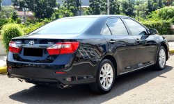 Lokasi jakarta Toyota Camry 2.5 V 2013 Hitam km 49 rban record cash kredit proses bisa dibantu 12