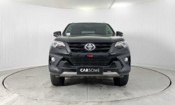 Toyota Fortuner 2.4 TRD AT 2019 17