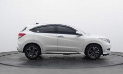 Honda HRV E Prestige 1.8 AT 2018 Putih 3