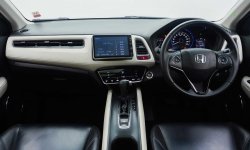 Honda HRV E Prestige 1.8 AT 2018 Putih 8