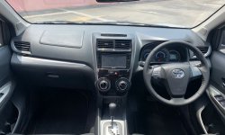 Toyota Avanza Veloz 1.5 Automatic Tahun 2018 MPV (Kredit Khusus Jabodetabek) 3