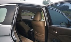 Honda CR-V 2.4 Prestige 3