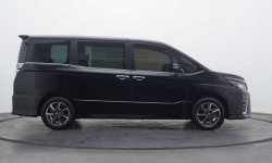 Toyota Voxy 2.0 A/T 2019 
PROMO DP 10 PERSEN/CICILAN 9 JUTAAN 2