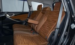 Toyota Kijang Innova 2.0 V Manual 2016 8
