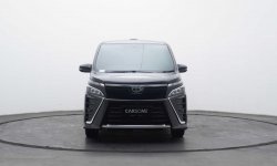 Jual mobil Toyota Voxy 2019 2