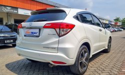 HONDA HRV PRESTIGE 1.8 CVT AT MATIC 2018 FACELIFT PUTIH , KM LOW 15RB!! 20