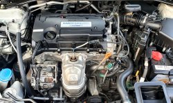 SIAP PAKAI Honda Accord 2.4 VTi-L AT Sedan 2018 Putih 7
