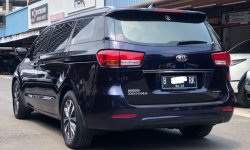 HARGA DISKON KIA GRAND SEDONA ULTIMATE AT BIRU 2017 5