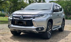 Mitsubishi Pajero Sport Dakar 4x2 AT 2019 Silver 1