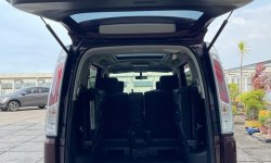 Nissan Serena Panoramic 2013 5
