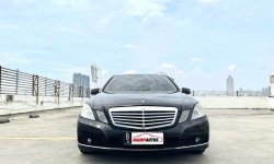 Mercedes Benz E250 CGI Tahun 2009 Matic Hitam 1