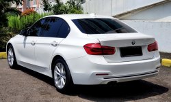 Lokasi jakarta BMW 320i sport putih 2016 21rban mls cash kredit proses bisa dibantu 6