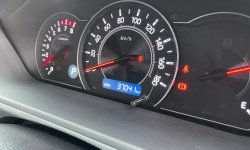 Toyota Voxy 2.0 A/T 2018 9