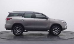 Toyota Fortuner 2.4 VRZ AT 2017 1