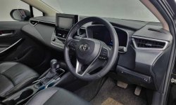 Toyota Corolla Altis V AT 2021 Hitam 8