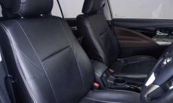  2021 Toyota KIJANG INNOVA V 2.0 12