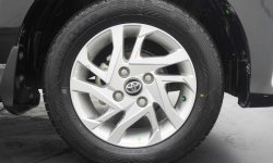 Toyota Veloz 1.3 M/T 2019  13