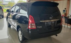Toyota Kijang Innova V 2005 10
