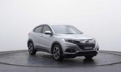 Honda HR-V 1.5L E CVT 2019 
DP 10 PERSEN/CICILAN 6 JUTAAN 1