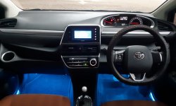 Toyota Sienta 1.5 V MPV AT 2017 HITAM Dp 18,9 Jt No Pol Ganjil 3