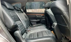 Honda CR-V 1.5 Prestige VTEC SUV AT 2019 ABU ABU Good Condition No Pol Ganjil 15