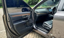 Honda CR-V 1.5 Prestige VTEC SUV AT 2019 ABU ABU Good Condition No Pol Ganjil 20