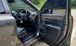 Honda CR-V 1.5 Prestige VTEC SUV AT 2019 ABU ABU Good Condition No Pol Ganjil 21