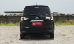 Toyota Sienta G MT 2017 MPV  5