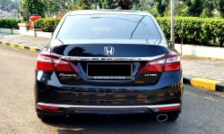Honda Accord 2.4 VTi-L AT 2018 Hitam SERVICE RECORD 5
