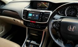 Honda Accord 2.4 VTi-L AT 2018 Hitam SERVICE RECORD 11
