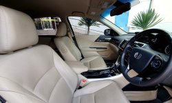 Honda Accord 2.4 VTi-L AT 2018 Hitam SERVICE RECORD 12