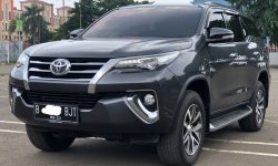 TOYOTA FORTUNER VRZ AT GREY 2017 MOBIL BEKAS BERKUALITAS!! 3