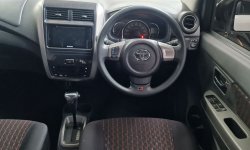 Daihatsu Ayla R 2022 Hatchback 8