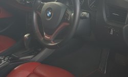 BMW X1 Sdrive 18i Sport Edition White On Red A/T ( Matic ) 2015 Putih Km 49rban 5