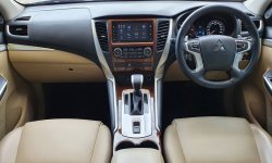 KM Low Mitsubishi Pajero Sport Dakar Ultimate AT 2019 Silver Full Spec 9