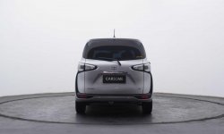 Promo Toyota Sienta V 2017 murah 4