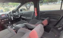 Honda City Hatchback RS M/T 2021 Merah 8
