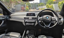 Bismillahirrohmanirrohim
BMW X1 sdRive 18i 301i - 2018 
Power Back Door - Sunroof 
Good Condition 7