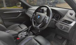 Bismillahirrohmanirrohim
BMW X1 sdRive 18i 301i - 2018 
Power Back Door - Sunroof 
Good Condition 10