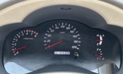 Toyota Kijang Innova V 2.0 MT 2010 Good Condition 10
