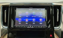 Toyota Alphard 2.5 G A/T 2018 5