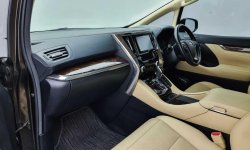 Toyota Alphard 2.5 G A/T 2018 6