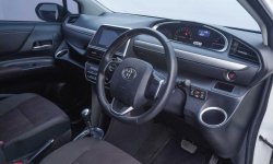  2021 Toyota SIENTA V 1.5 18