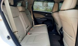 Honda CR-V 2.4 2.4 SUV AT 2015 PUTIH Dp 19,9 Jt No Pol Ganjil 9
