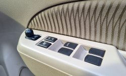 Suzuki Ertiga GL MT 2016 12