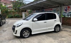 Daihatsu Sirion Rs 1.3cc Automatic Th.2015 5